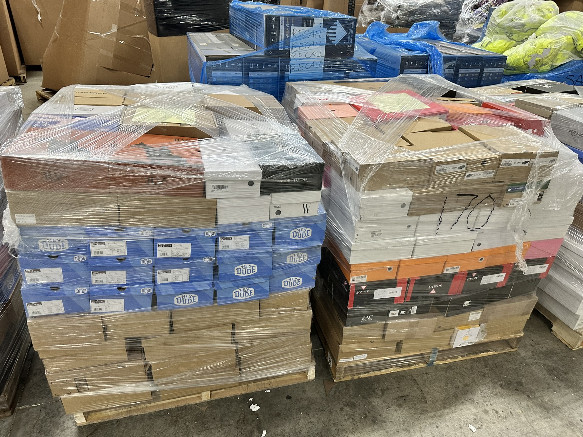 888 Lots Brand Name Footwear